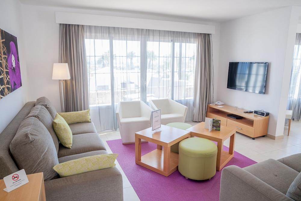 ยาร์ดีนส์ เดล ซอล บาย ไดม่อน รีสอร์ต Aparthotel ปลายาบลังกา ภายนอก รูปภาพ